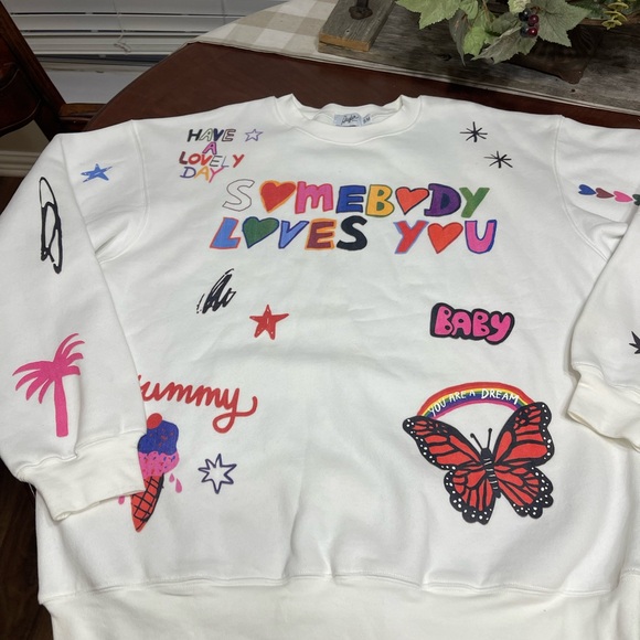 The Mayfair Group @ISCREAMCOLOR Sweatshirt Crewneck Somebody Loves You - Picture 3 of 13